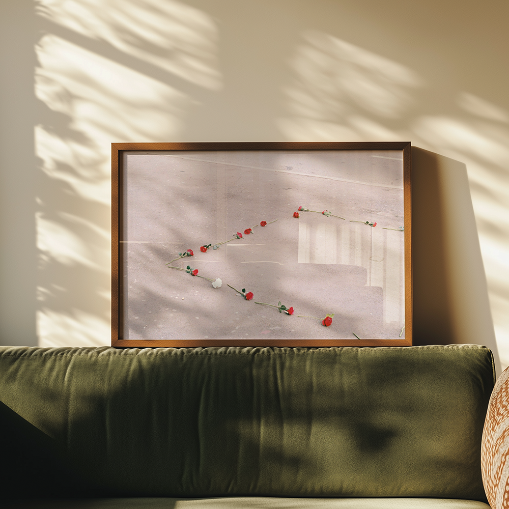 Performance marking the abusive disparition of a flower shop [...] - Denise Lobonț